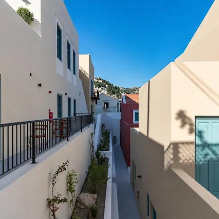Hotel Symmetria 4*