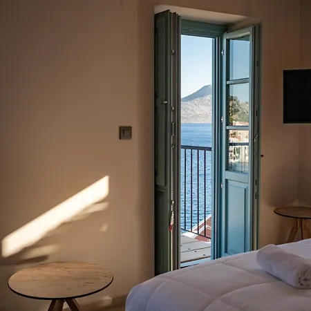 Symmetria Hotel
