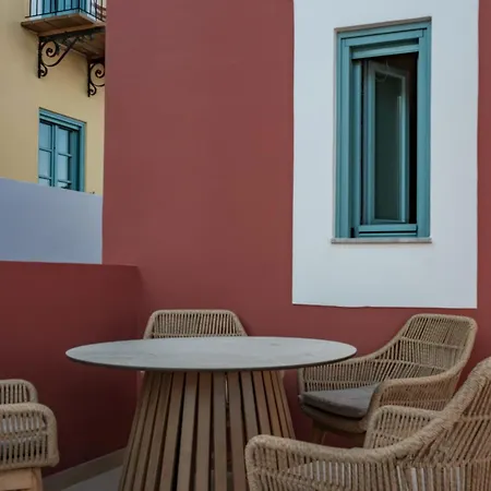 Hotel Symmetria 4*