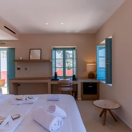 Hotel Symmetria