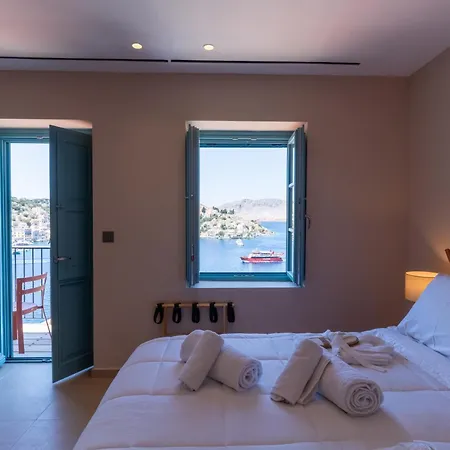 Hotel Symmetria 4*